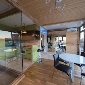 Kopel Haus - - Self Acces Cod Location באלוטשטי