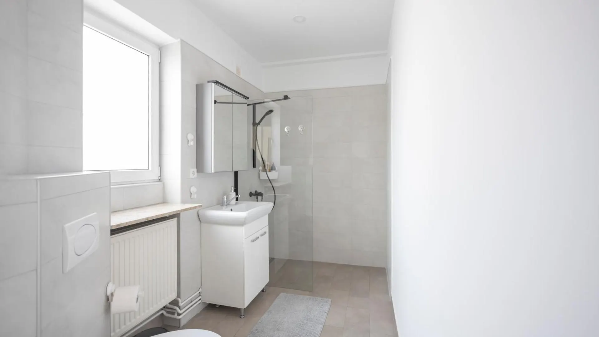 Your Deluxe Home In Bucharest Center 0*,  România